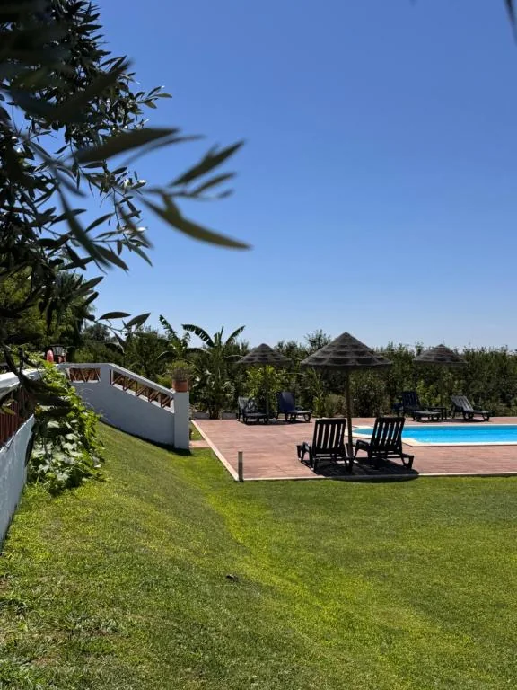 Peaceful Alentejo estate gardens